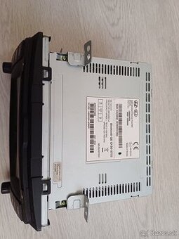 Predam autoradio Kia sportage lll.