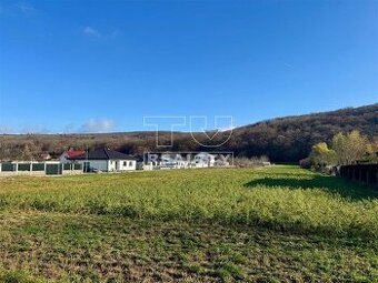 TUreality ponúka na predaj VÝHODNÝ stavebný pozemok v...