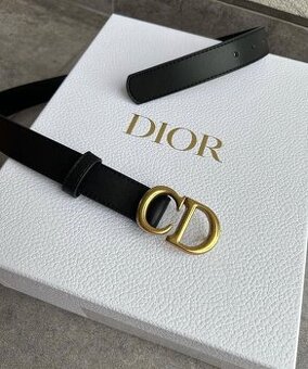CHRISTIAN DIOR opasok