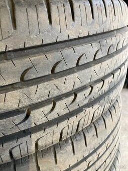 Letné pneumatiky 215/60r17