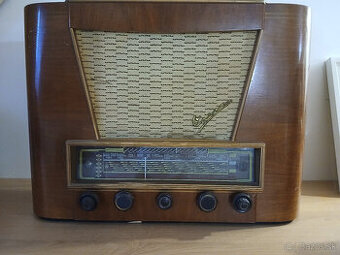 Rádio OPERA 621A - 1