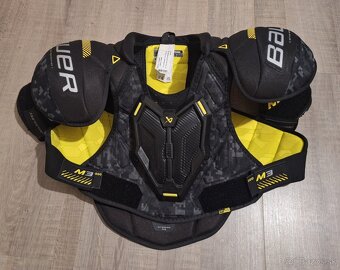 Predam hokejovu vestu Bauer Supreme M3 SR