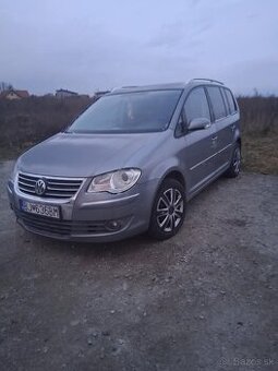 Volkswagen touran 2tdi 7miestny