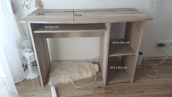 Predam pisaci stolik