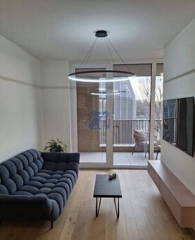 Prenájom krásneho 1,5-izbového bytu s terasou - Staré Mesto,