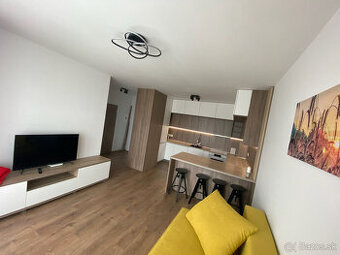 2 izbový byt s parkovaním v novostavbe pri Avione