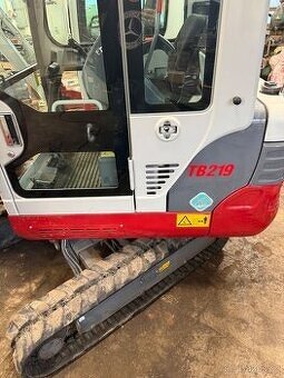Bagr Takeuchi TB219