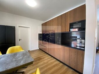 NA PRENÁJOM 3IZBOVÝ RODINNÝ DOM NITRA