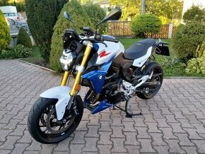 BMW F900R Style Sport + Remus
