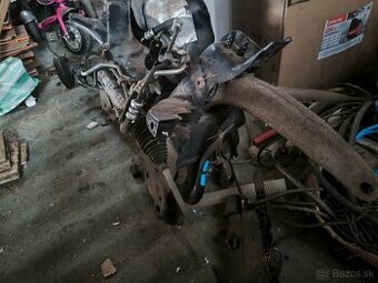 Predná napravnica Peugeot 308 t7