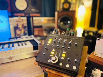 PRESONUS MONITOR STATION V2