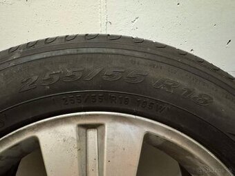 255/55 r18