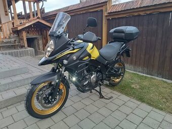 Suzuki V-strom 650 XT