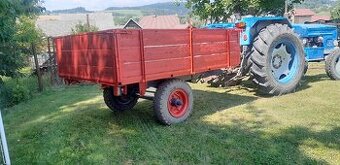Vyklapacia vlecka