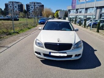 Predám Mercedes W204 C180 kompressor