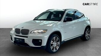 BMW X6 40d 225 kw AT pohonom 4x4 a s výkonom 305 hp
