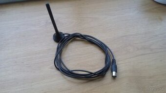 Predam tuto antenku na TV cena 2e