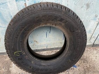 pneu s hrotmi Cooper 235/85 r16
