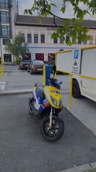 Honda x8r 73cc valentino rossi