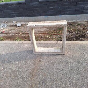 Betónová skruža / nadstavba na kanalizačnú / vodovodnú šacht