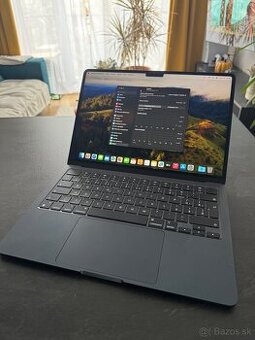 Predám Macbook Air M3 256GB/8GB