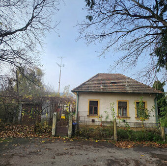 VÝBORNÁ  PONUKA-rod.dom Nitra-Čermáň na 7,35á pozemku