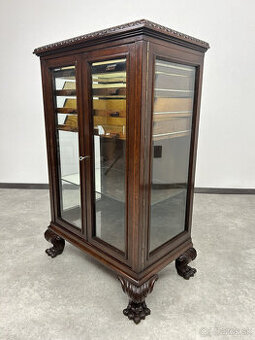 Skrinka na šperky 1880