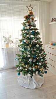 Vianočný umelý stromček 210 cm