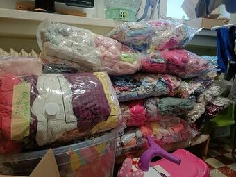 Predam dievcenske oblecenie od 0-4 roky