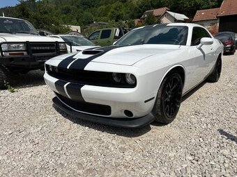 2023 Dodge Challenger 5,7 V8 Automat 30000km