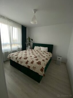 Prenajmem 2izbový byt na Arborii bez parkovacieho miesta