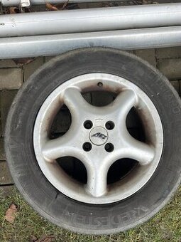 15 AEZ disky + ročné pneumatiky Vredestein Sportrac