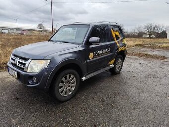 Mitsubishi Pajero 3.2.