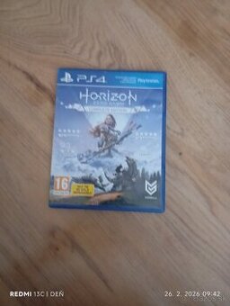 Ps4 hra Horizon Zero dawn complete edition