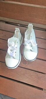 Predám nové dámske tenisky zelené