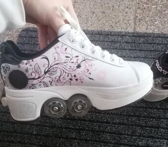 Agloat Topánky s kolieskami