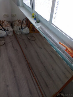 diely vstavana skrina