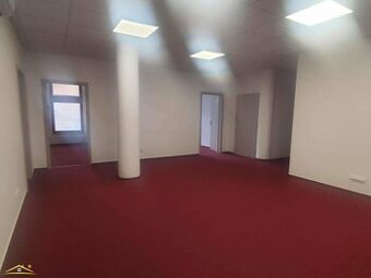 Prenájom kancelárske priestory – centrum mesta Čadca, 150 m²