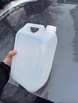 5 Litrové kanistre/bandasky
