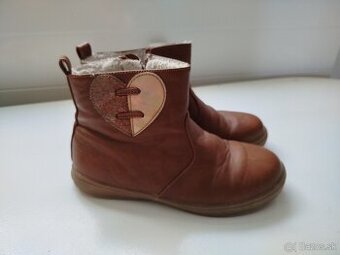 Členkové čižmy 31