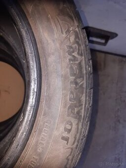 Predám 185/60R15 84T ZIMNÉ