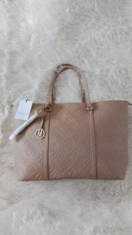 Nová nenosená kabelka-taška s visačkou