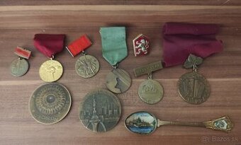 Starožitné odznaky