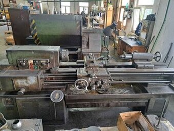 Hrotový soustruh SV 18 RA/1000 TOS (9245)