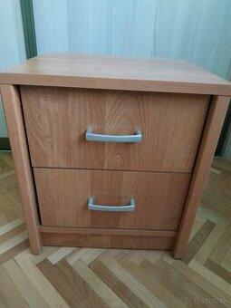 Komoda- nočný stolík