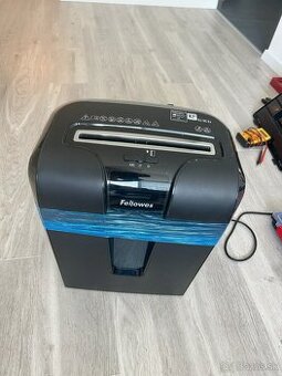 skartovacka Fellowes 63Cb