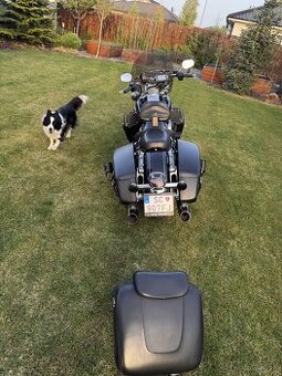 Harley-Davidson Road King Classic - 1