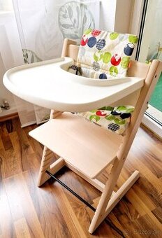 Jedalenska stolička stokke