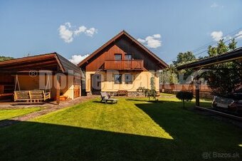 PREDAJ: Rodinný dom na brehu Čierneho Hrona s menším pozemko