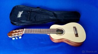 Predam guitalele Valencia JC350.